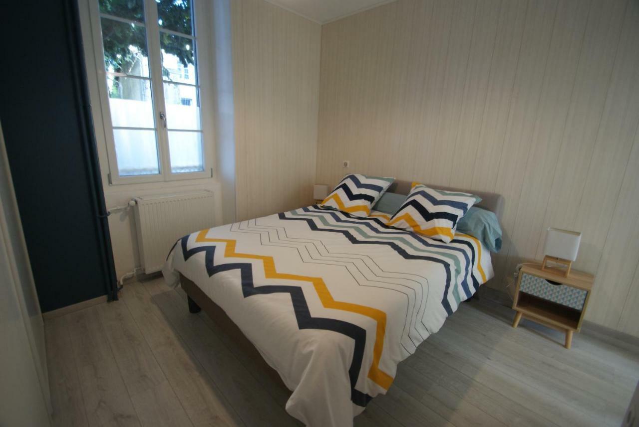 Lot Of Bed Apartment Cahors Exterior photo